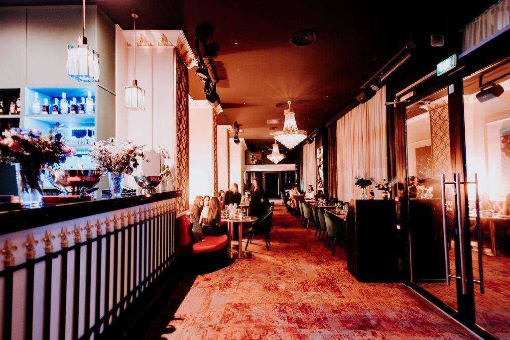 restaurant la rose bleue